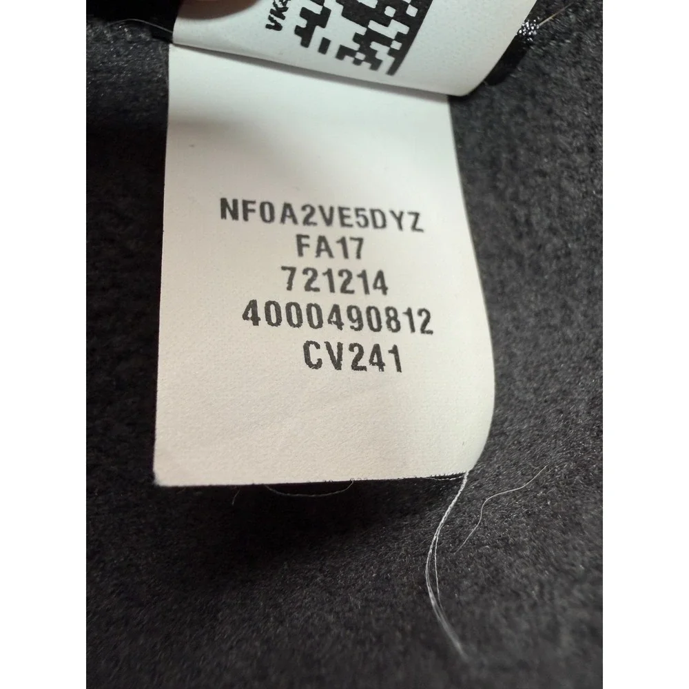 The North Face Men's XL Sweater - Gray Fleece 1/4